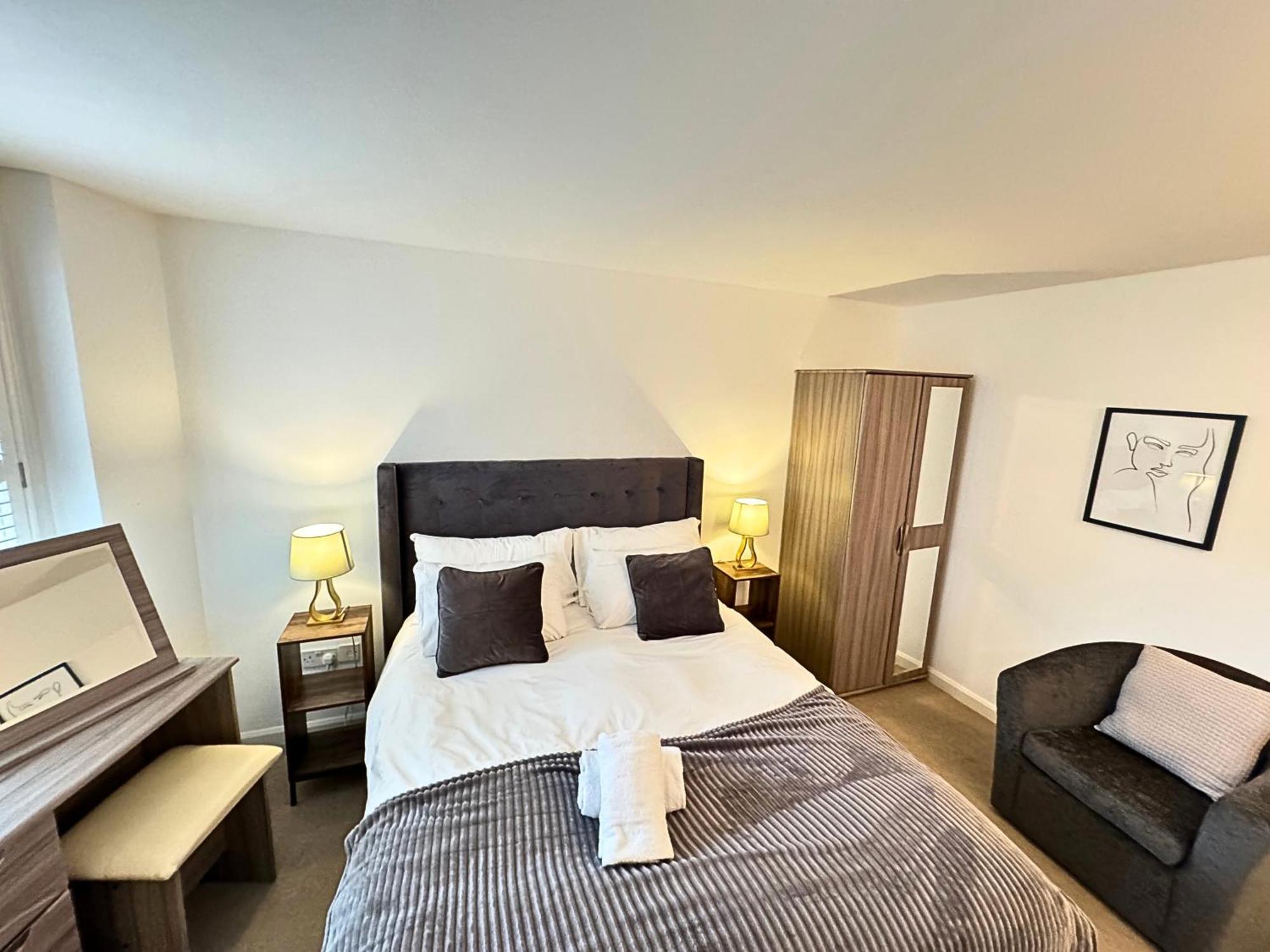 The Heart Of Kensington Mews - 3 Bedrooms House-Private Entrance-Hyde Park Walk Away-Green Park 9 Minutes Underground- The Best Of London With Glamour Of Kensington المظهر الخارجي الصورة