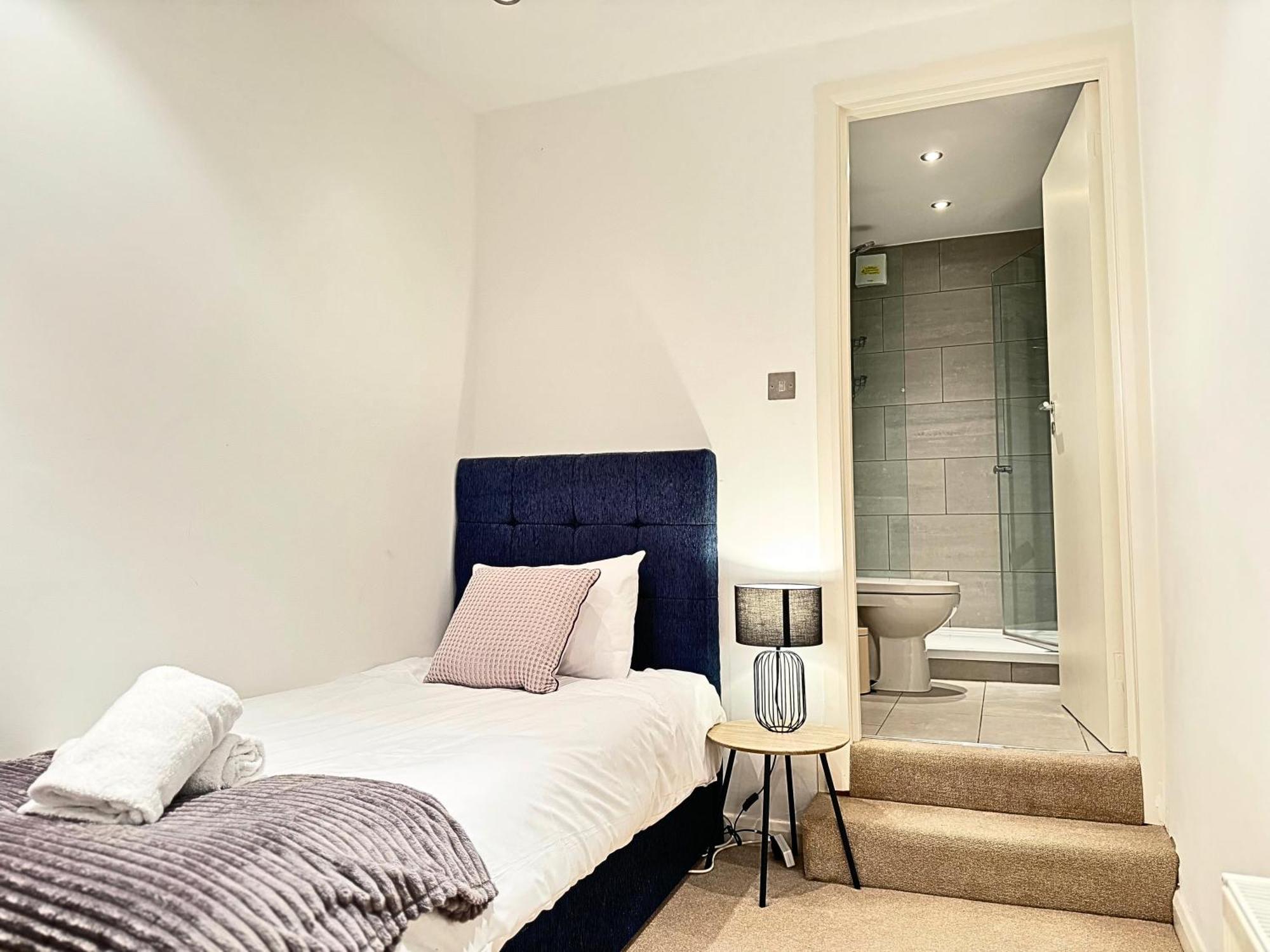 The Heart Of Kensington Mews - 3 Bedrooms House-Private Entrance-Hyde Park Walk Away-Green Park 9 Minutes Underground- The Best Of London With Glamour Of Kensington المظهر الخارجي الصورة